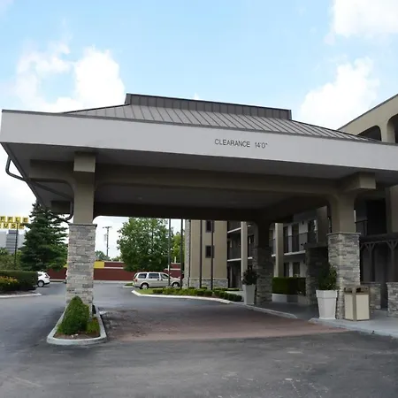 Baymont By Wyndham Airport