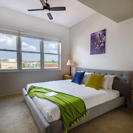 Acklen Flats By Hosteeva 4*