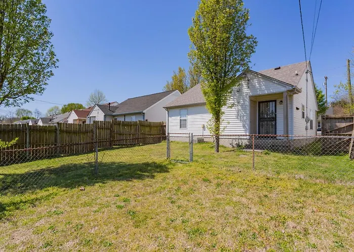 Fun Buena Vista Heights Home Close To Downtown