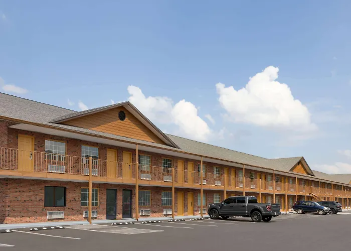 Super 8 by Wyndham Whites Creek/ Nashville NW Area