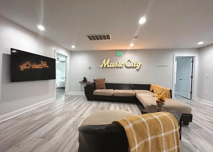 30 Day Rental In Nashville King Bed 3Bd3Ba