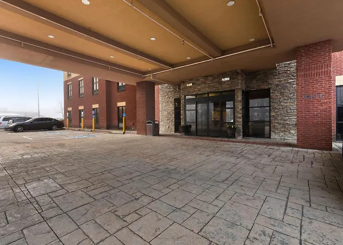 Comfort Suites