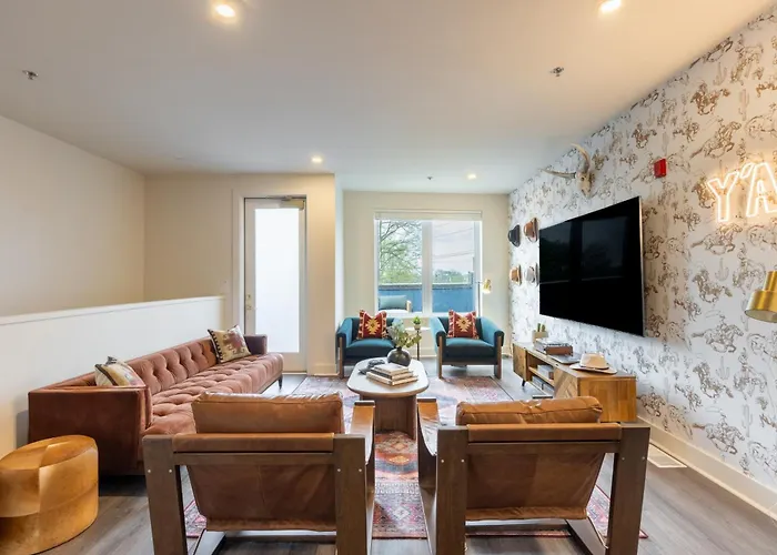 Outrider 1020 By Avantstay 5 Minutes To Broadway Downtown Nashville