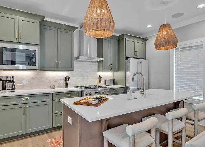 Alto-Private Rooftop Deck-8 Mins To Broadway