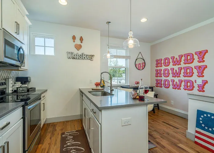 Nashville - 4908 Delaware Ave Unit G