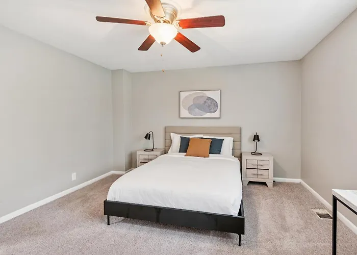 Jamestown E5 I Comfy 2 Bed 1 Bath