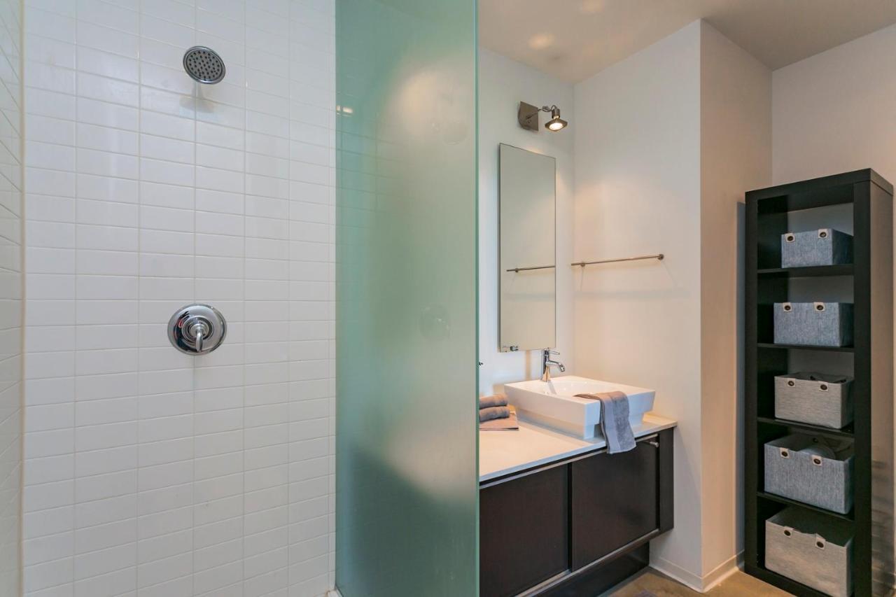 Mid Century Modern Downtown 30+ Night Min * Nashville