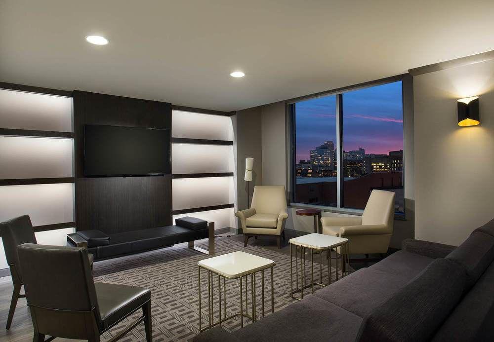 Hotel Marriott At Vanderbilt University 4*