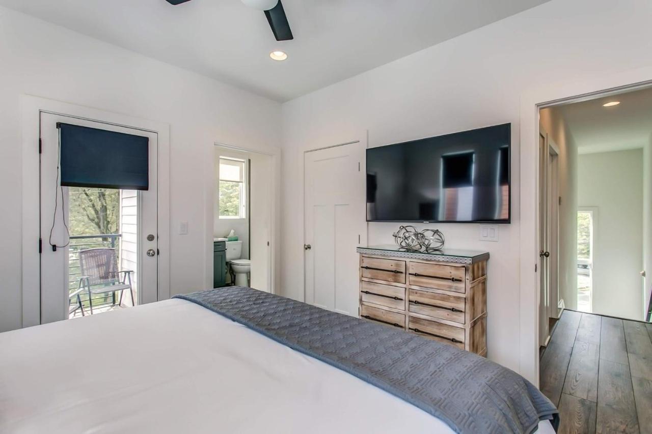 Brand New Music City Townhome - Close To East & Famous Broadway Street *