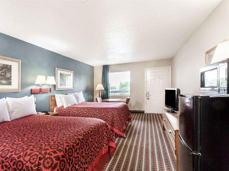 Days By Wyndham N Opryland/grand Ole Opry