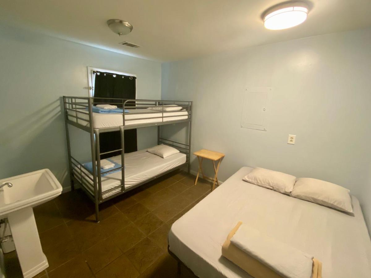 Music Hostel *