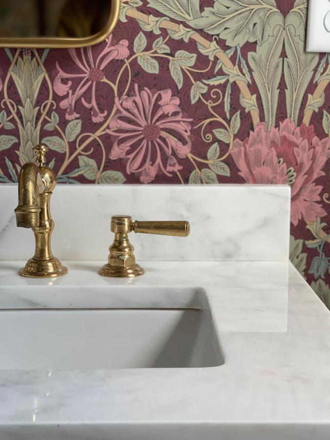 Lord & Liberty Hotel, Henrie House Guest house