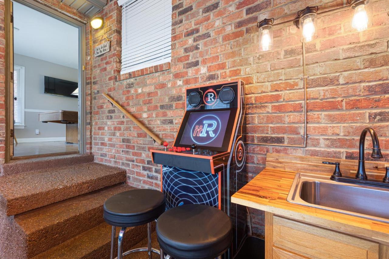 Brenda Lee History 2br Pool Hot Tub *