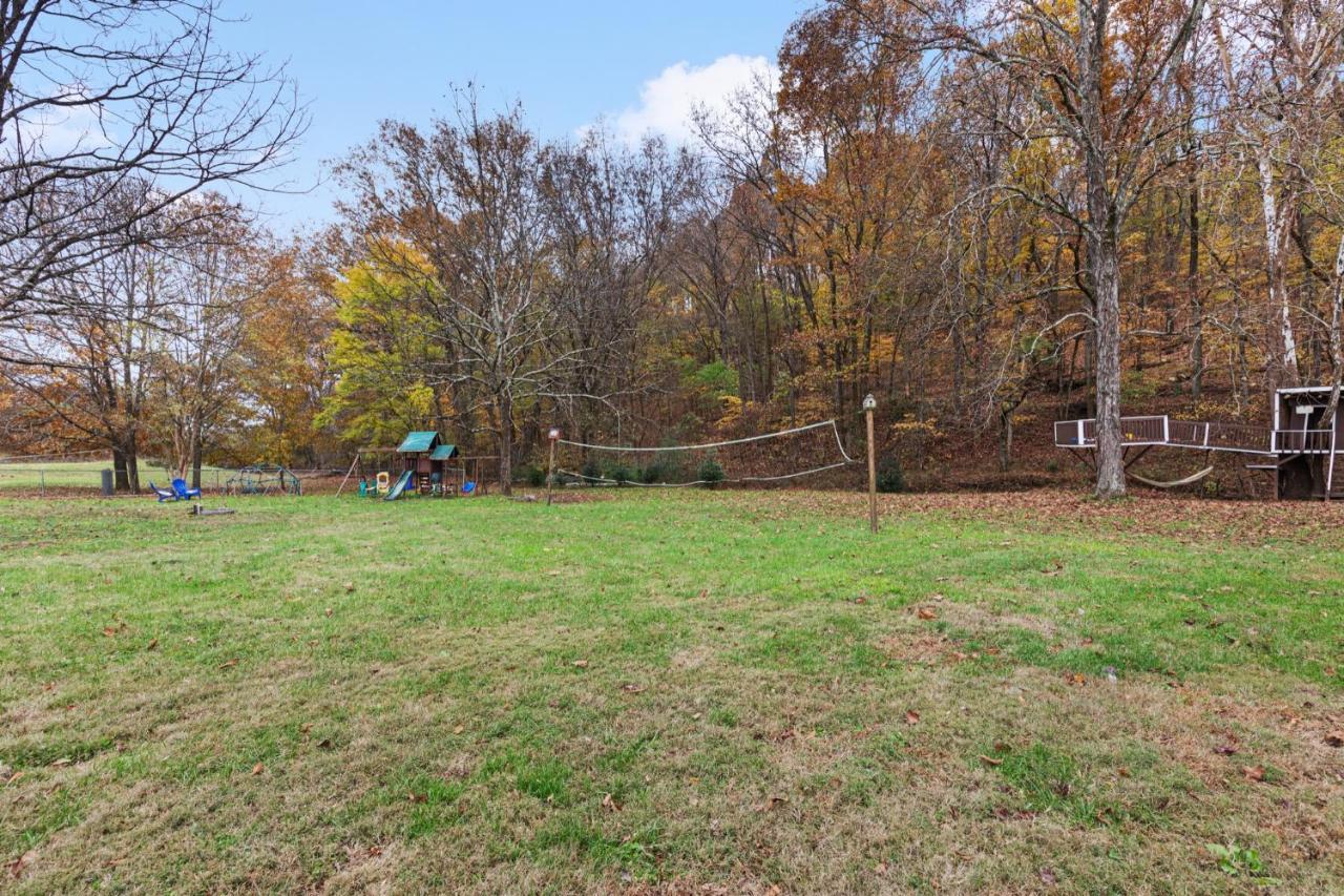 Brenda Lee History 2br Pool Hot Tub Apartment