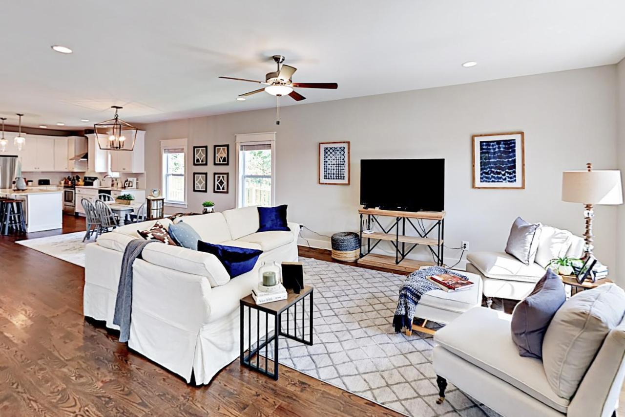 Apartment Stand Tall Unit B *