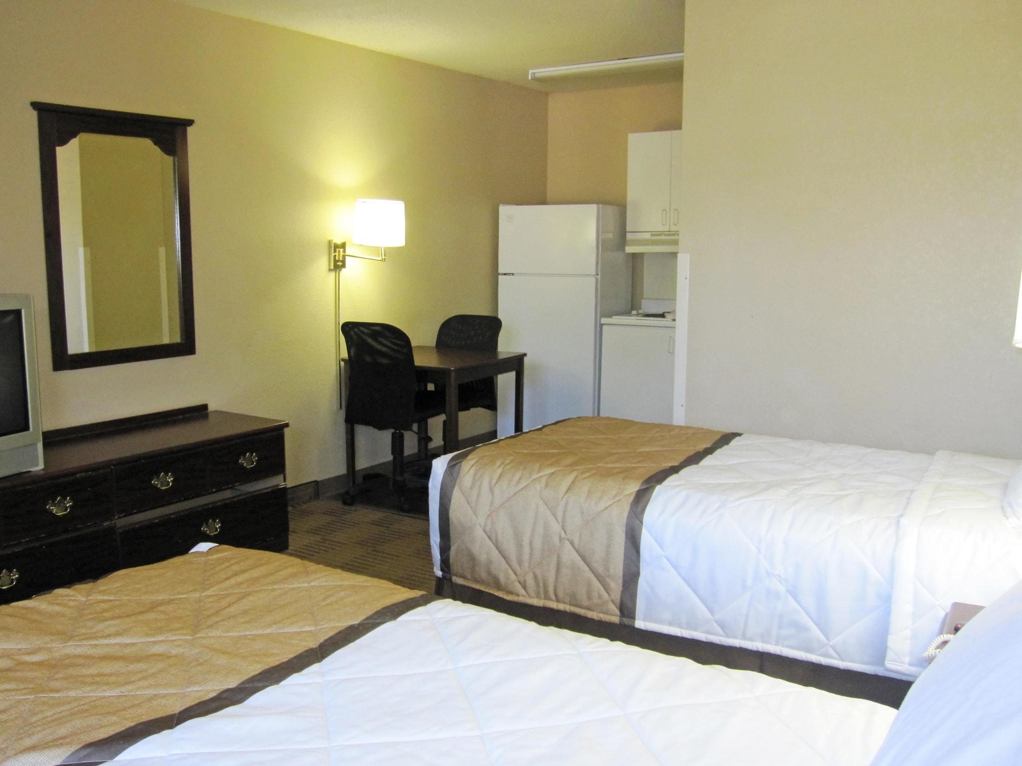 Extended America Select - - Airport Hotel