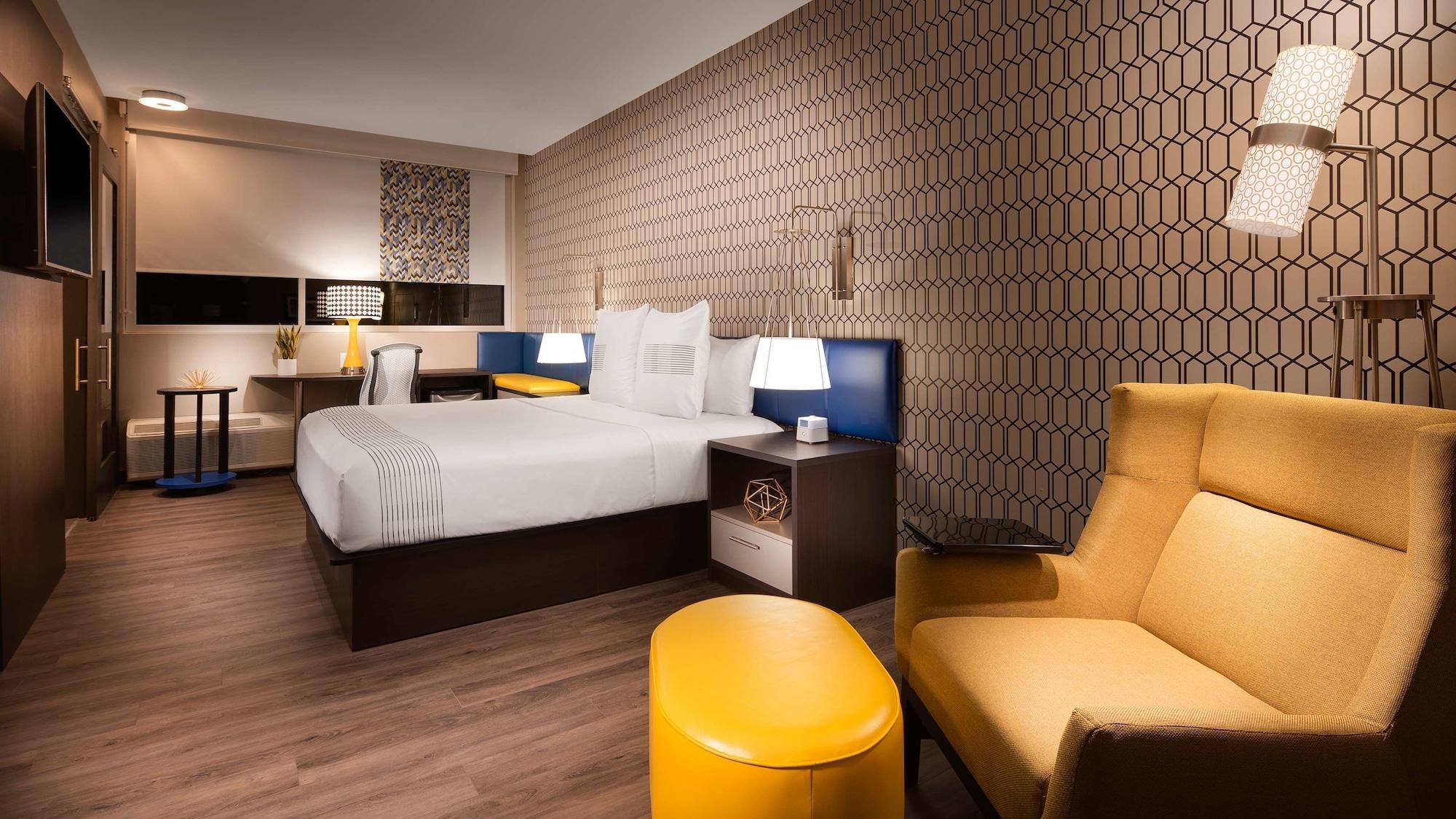 Glo Western Airport Hotel