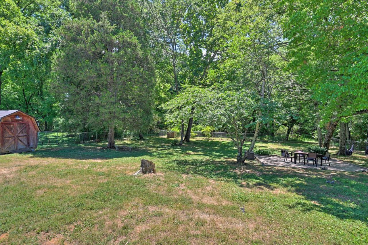 Spacious Retreat About 6 Miles To Broadway! Holiday home Nashville