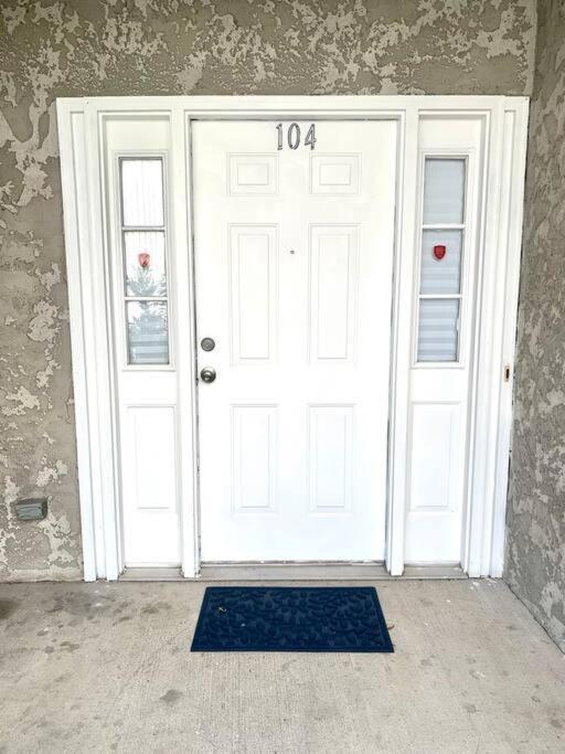 Classic 2-bedroom W/free Parking * Nashville