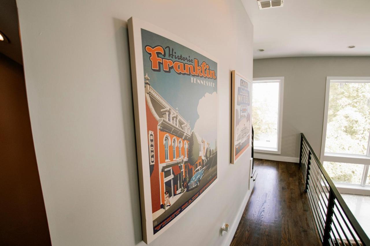 Holiday home Huge4bedr10mintodtownsafe