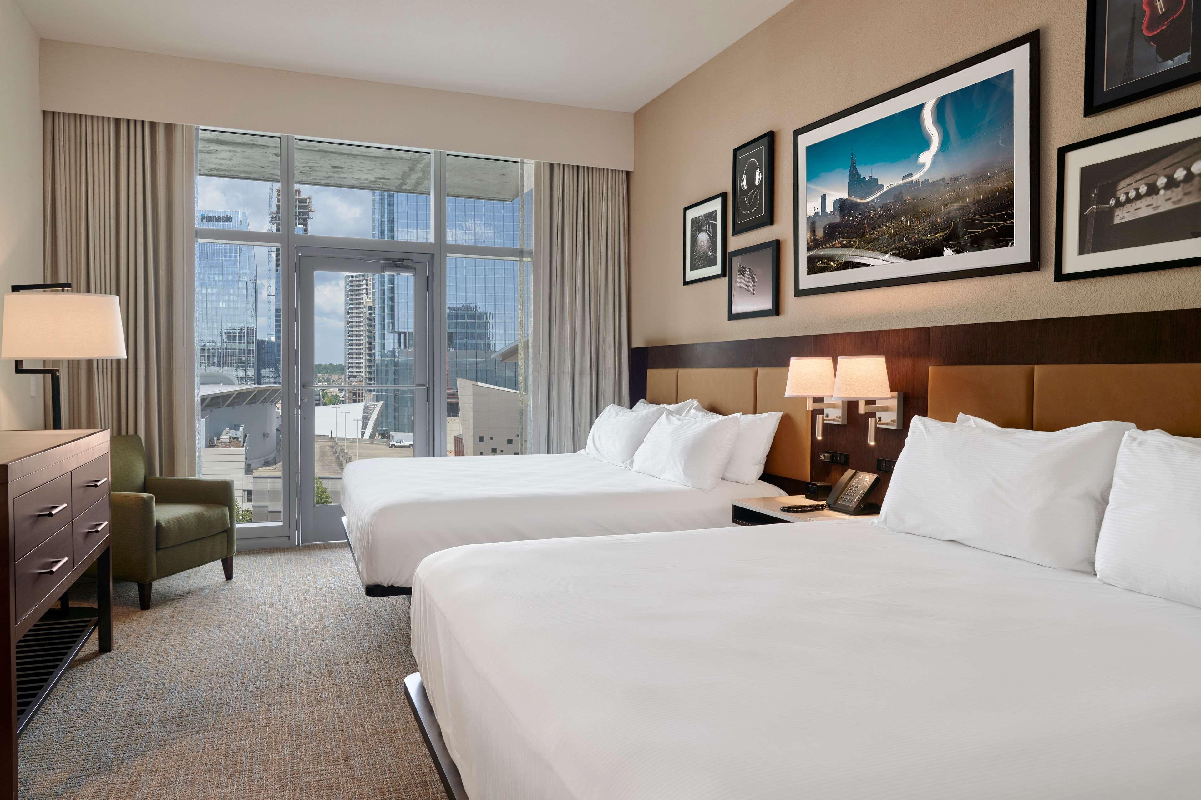 Embassy By Hilton Downtown Hotel Nashville