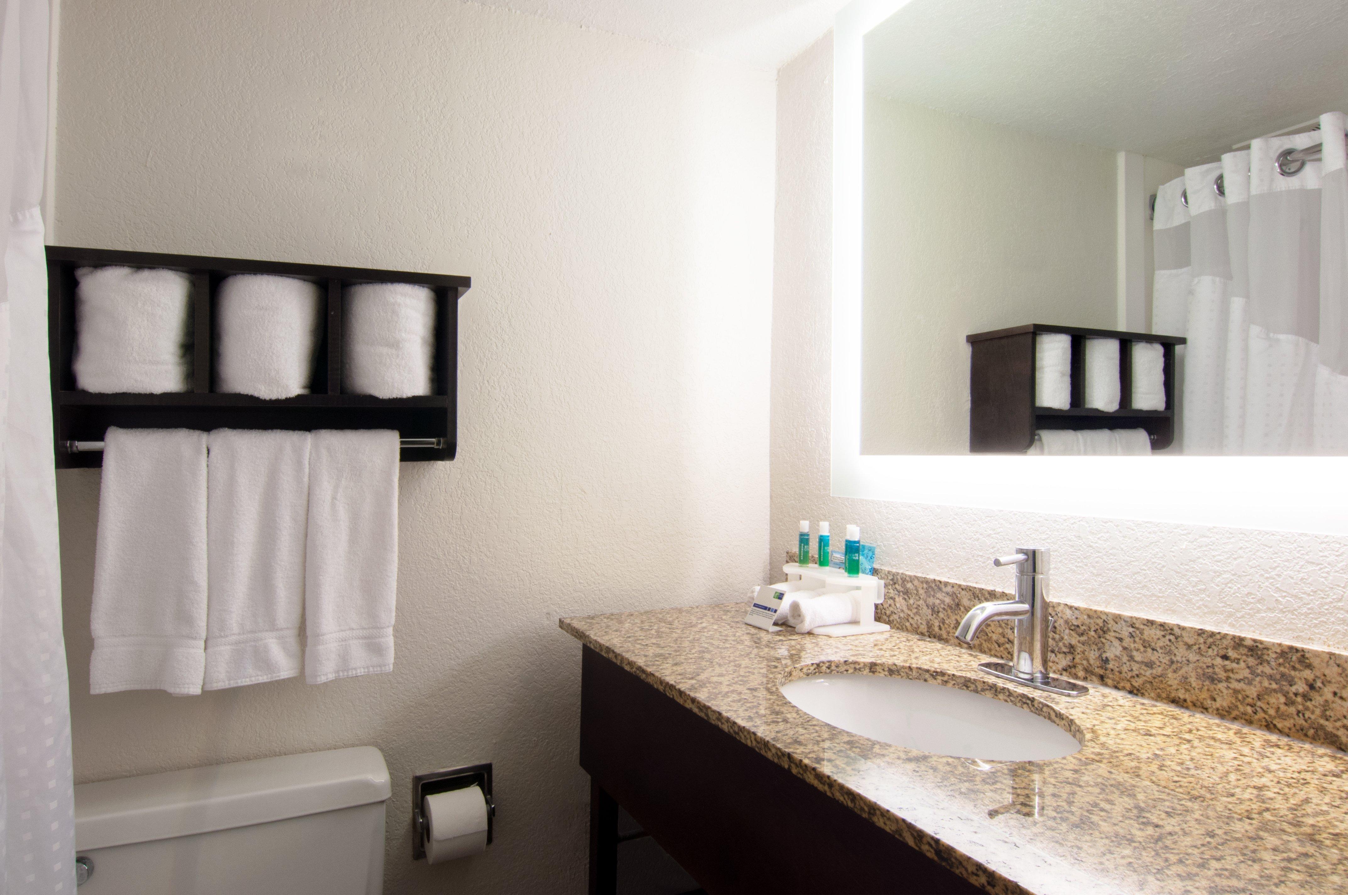 Express & Nashville-i-40 & I-24 Hotel Nashville