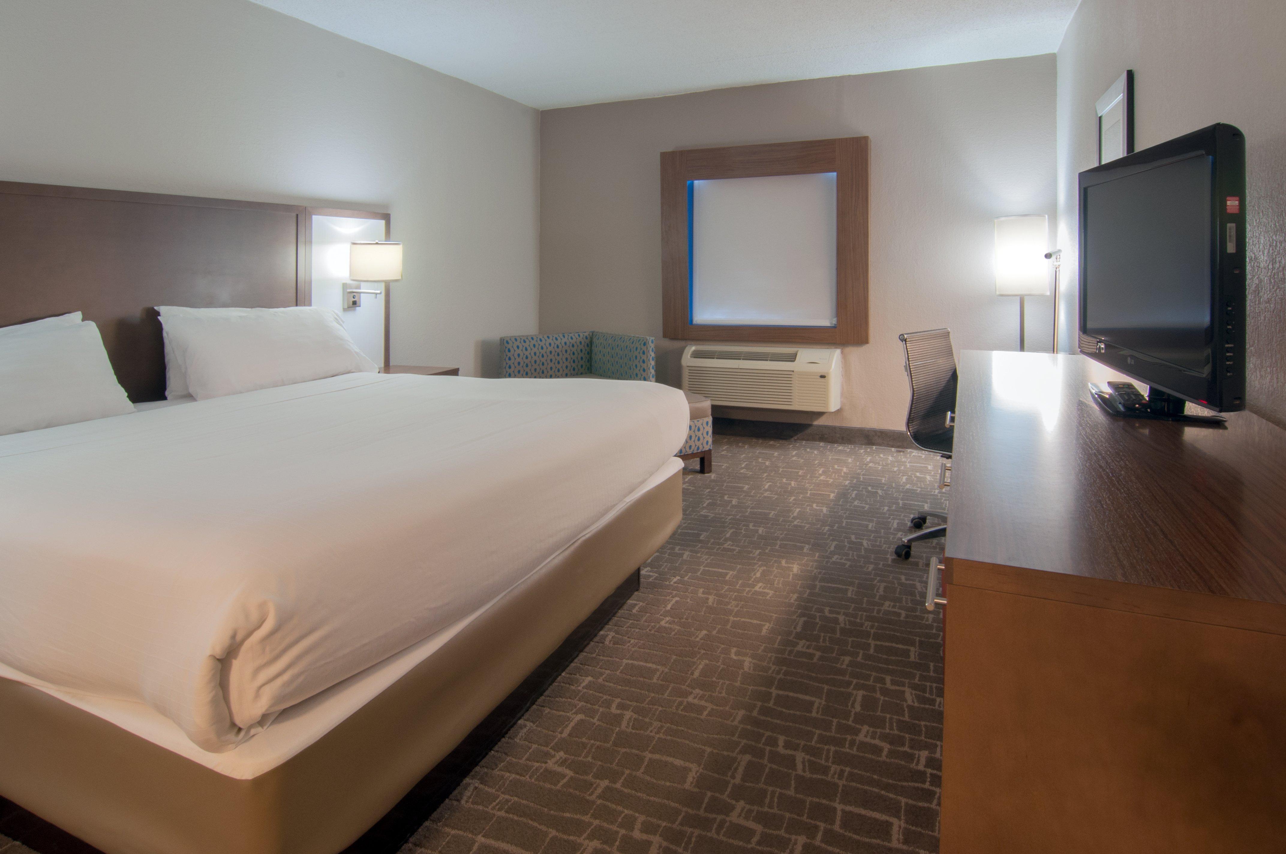 Hotel Express & Nashville-i-40 & I-24 3*