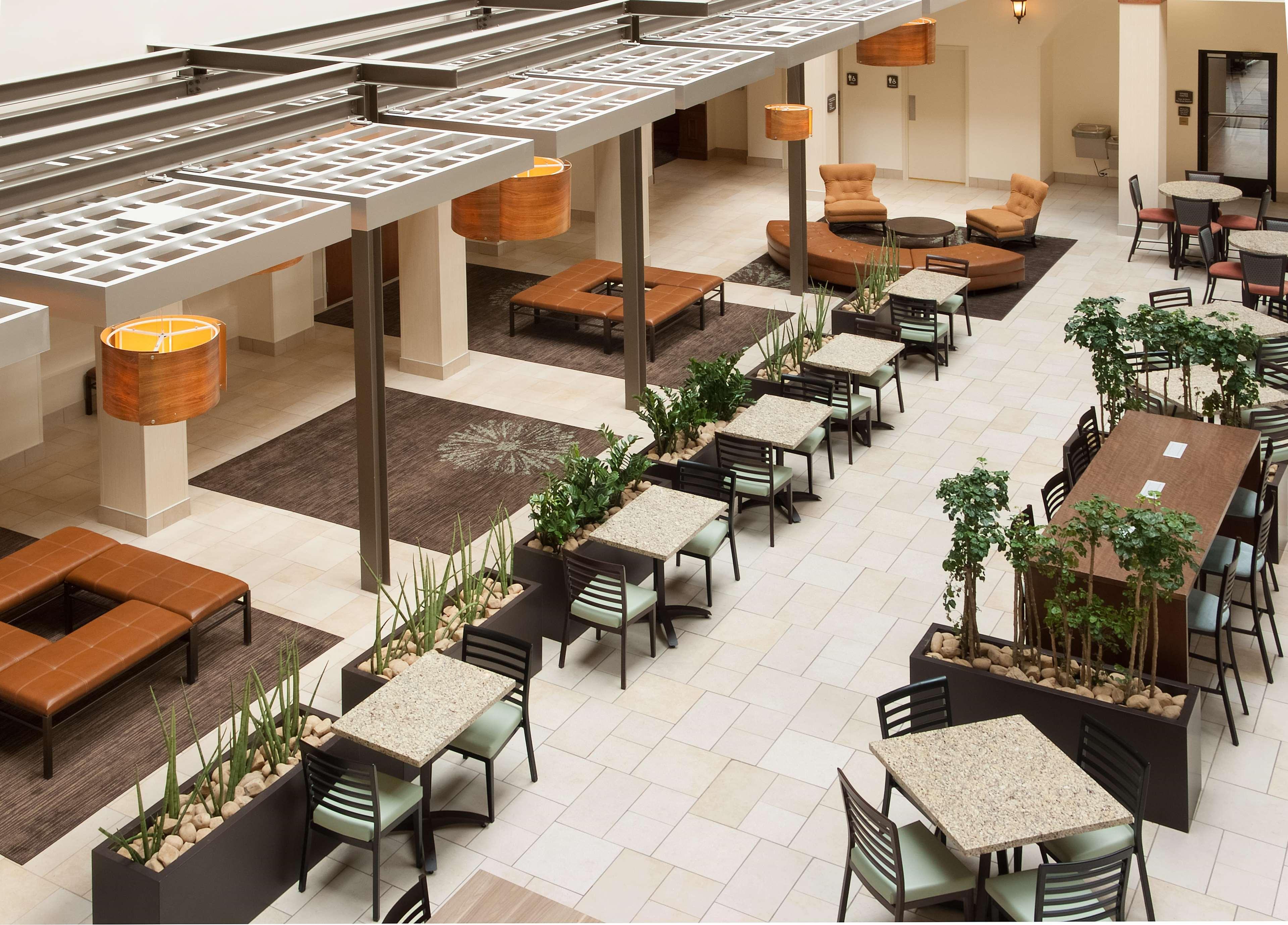 Embassy By Hilton Airport Hotel 4*