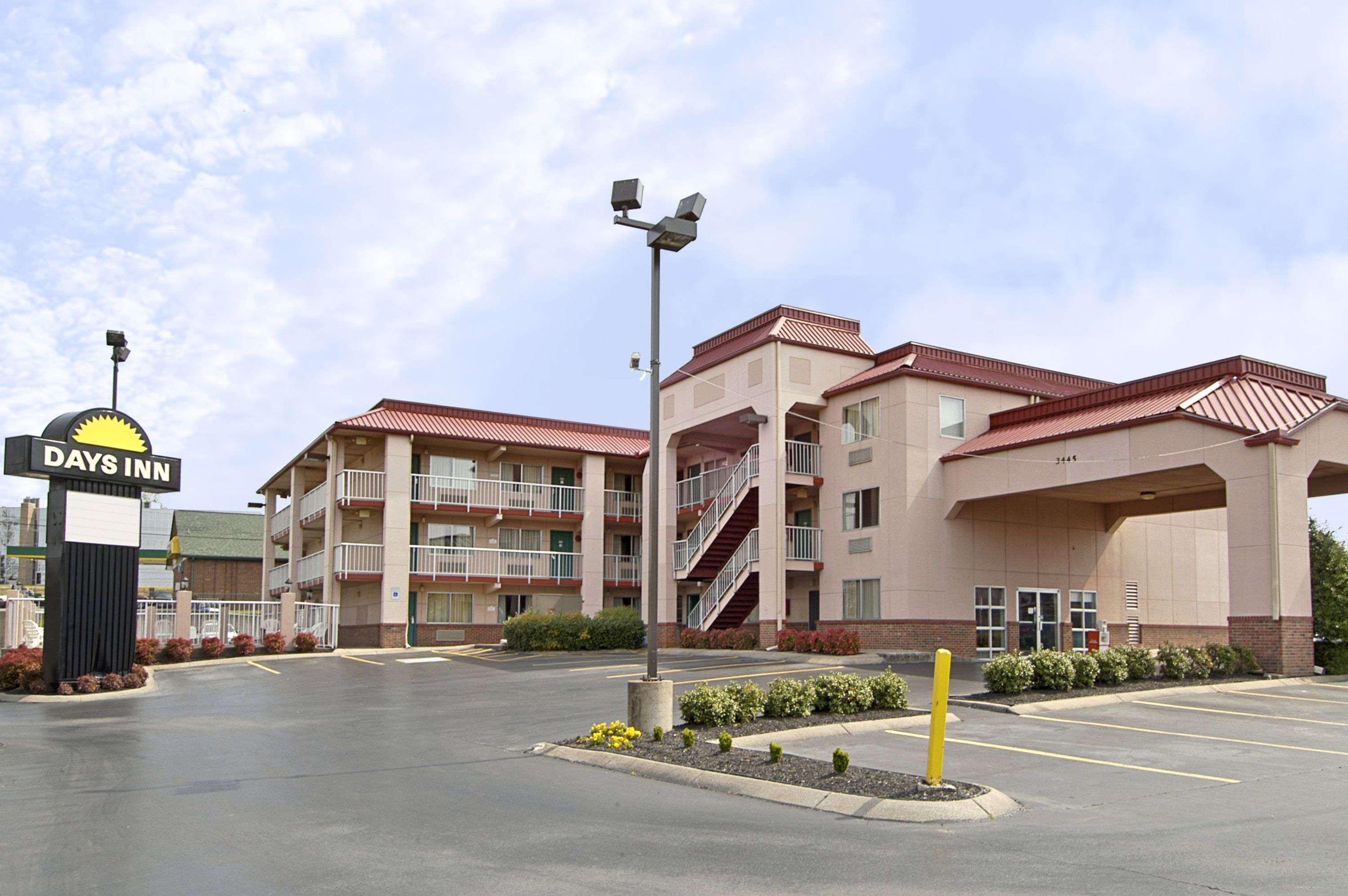 Hotel Days By Wyndham Airport East
