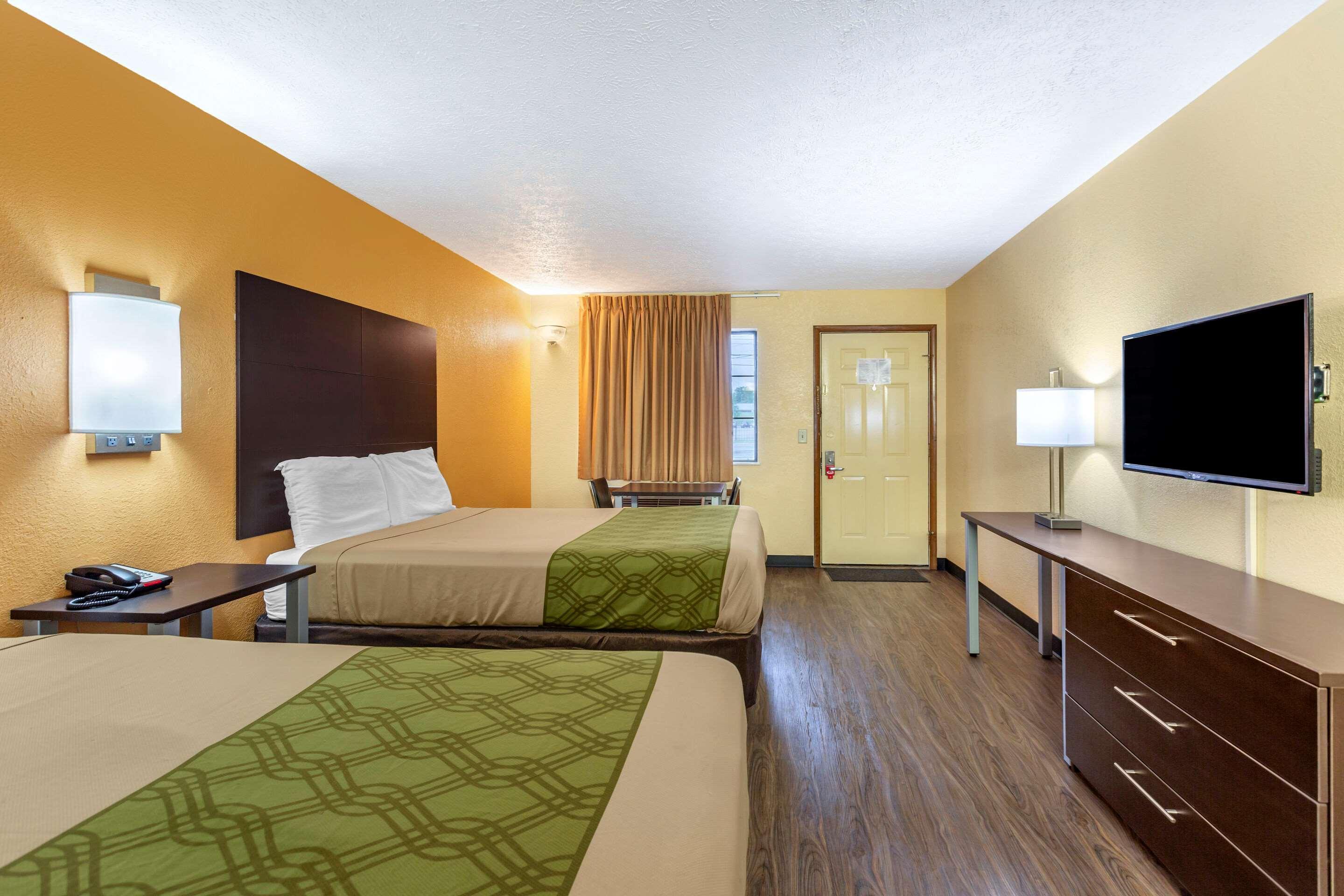 Econo North - Opryland