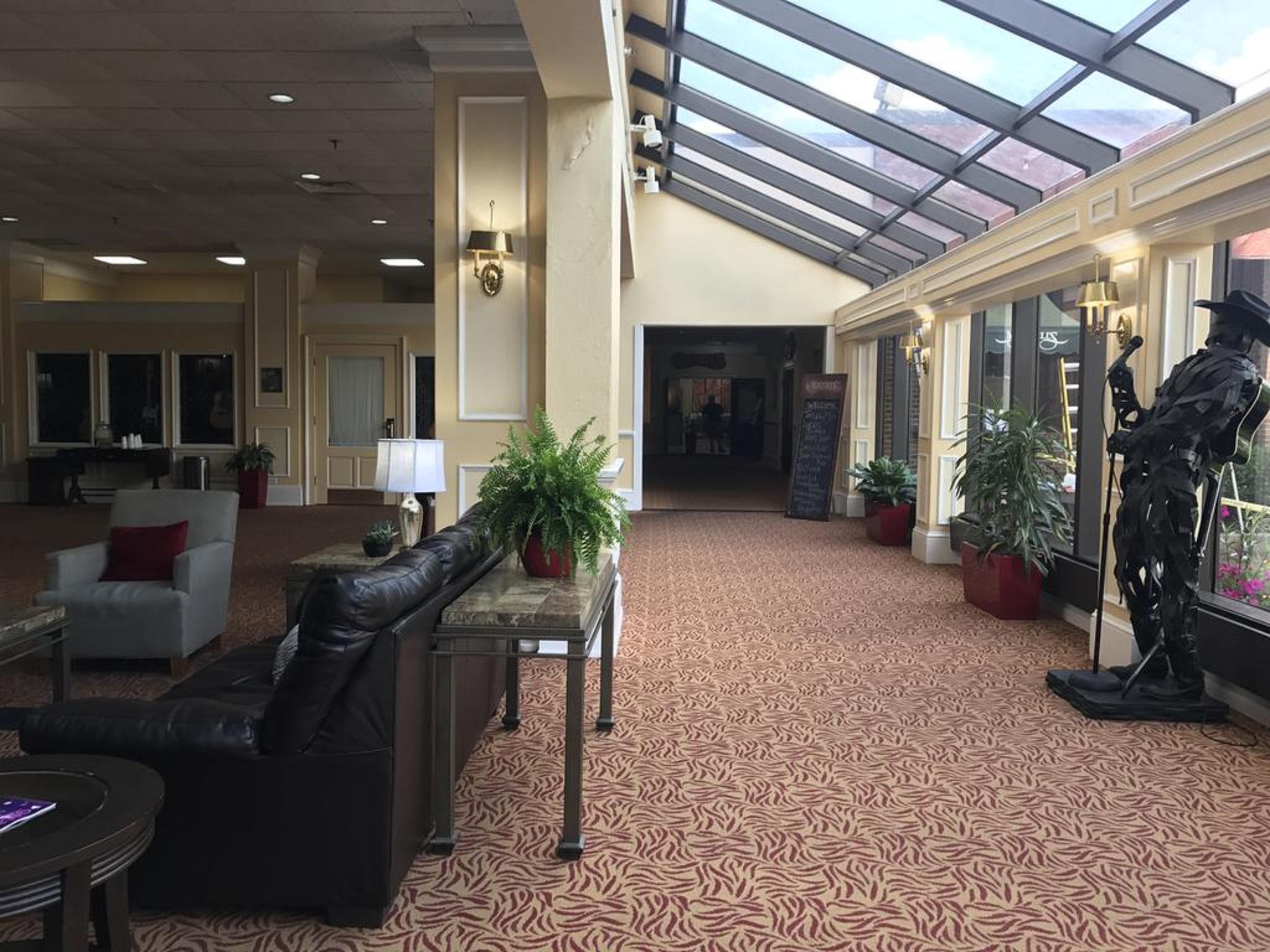 Millennium Maxwell House