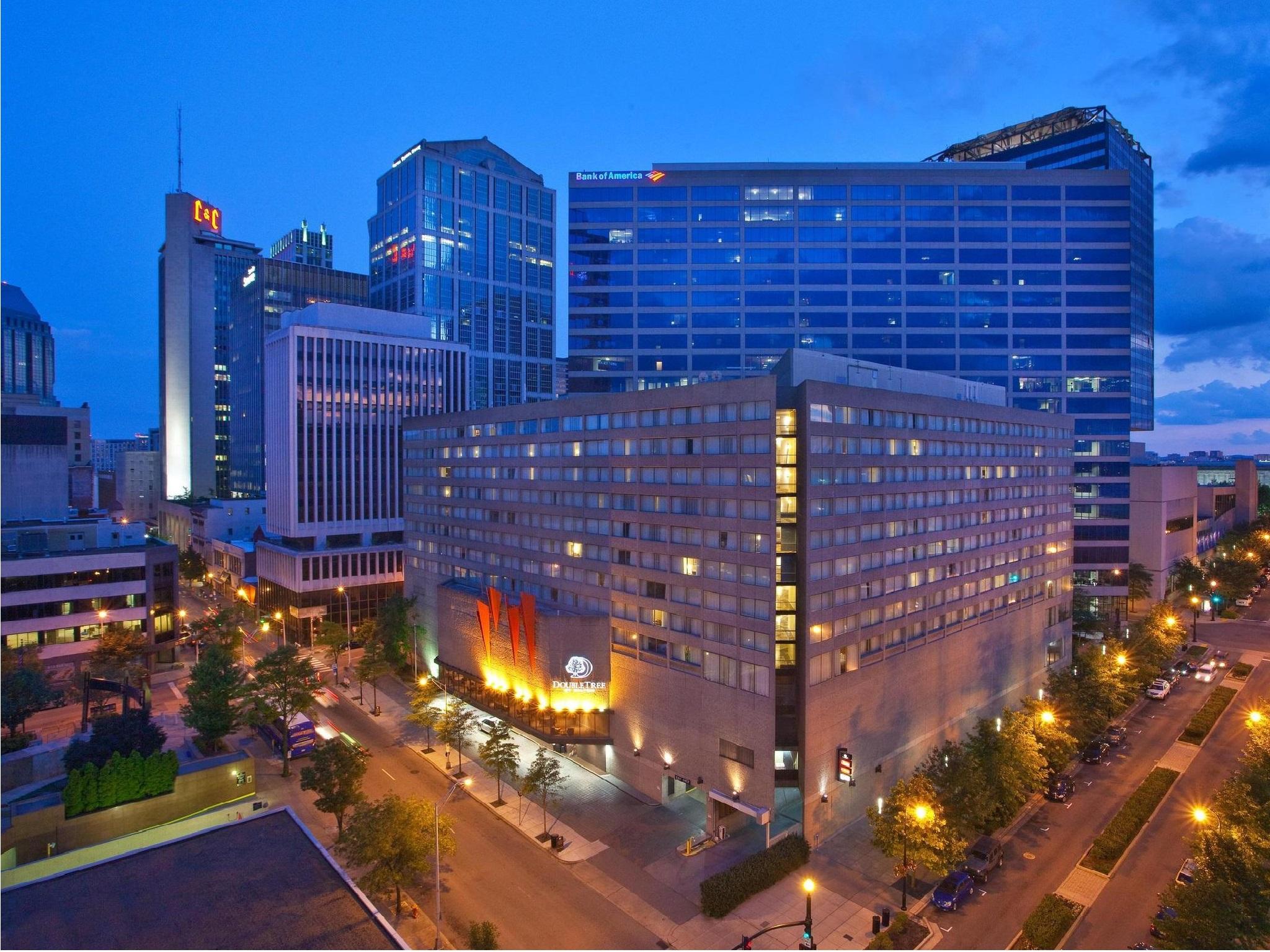 Doubletree By Hilton Downtown Hotel Nashville