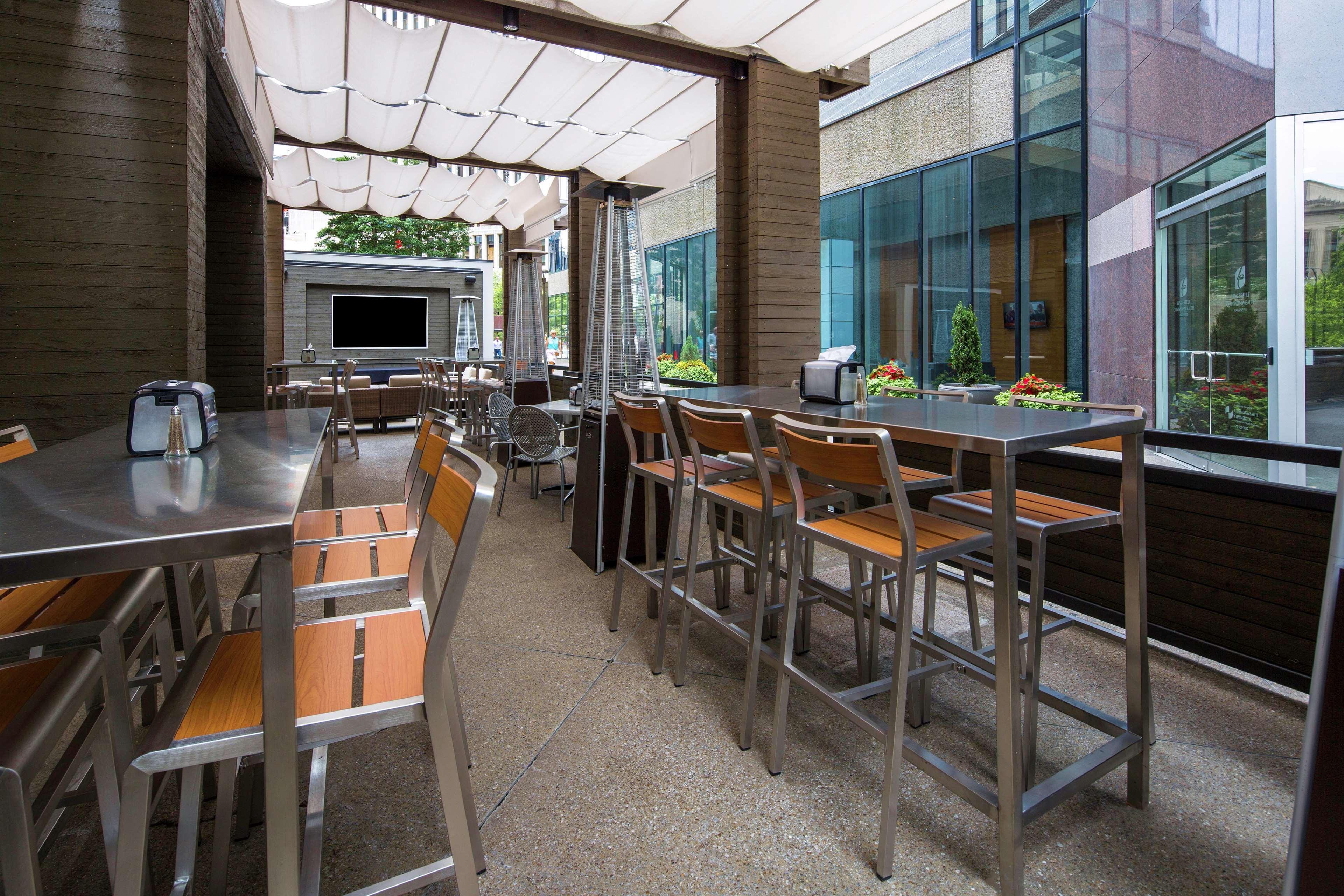 Doubletree By Hilton Downtown 4*