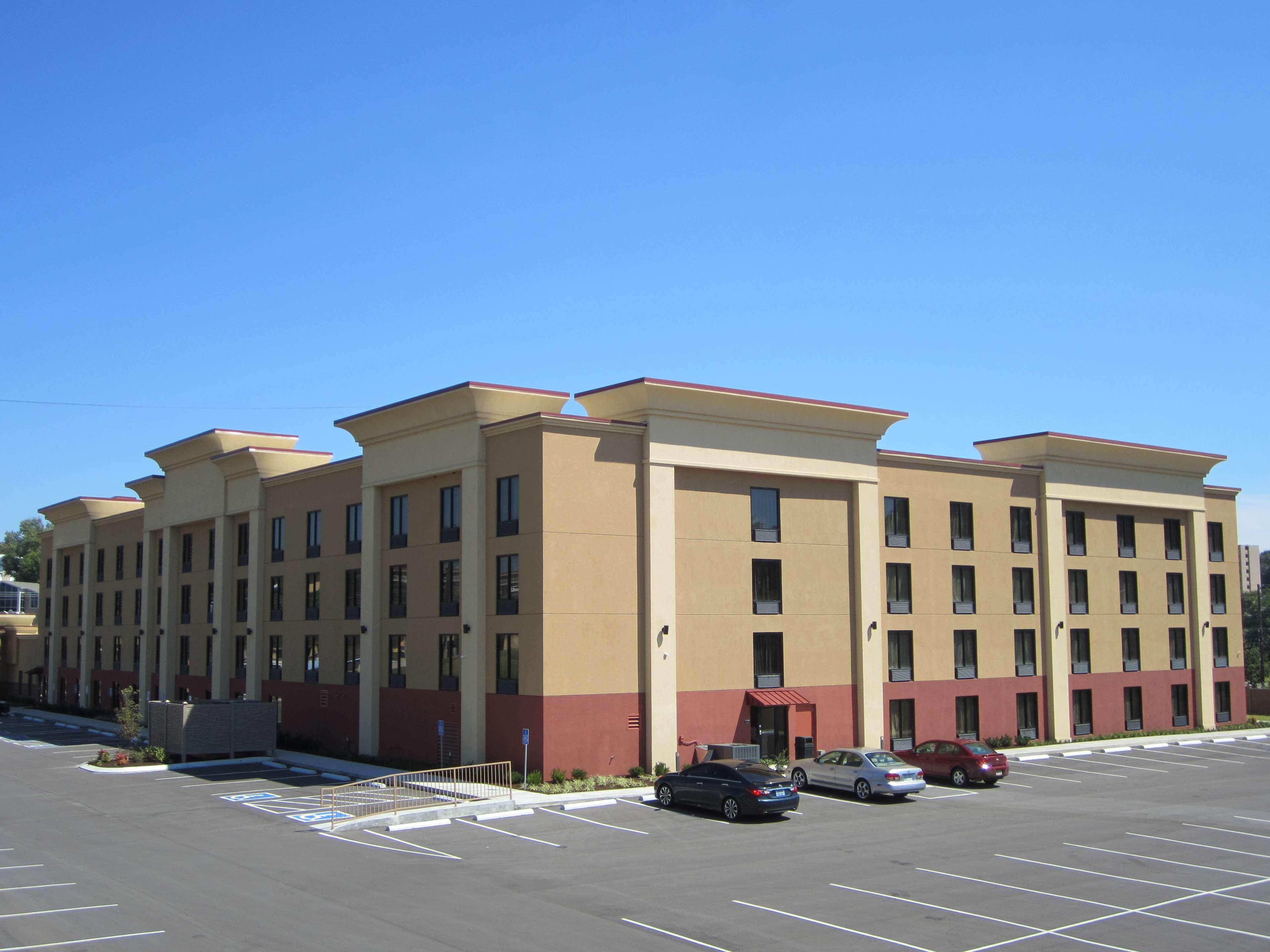 Best Western Plus Sunrise Hotel 3*