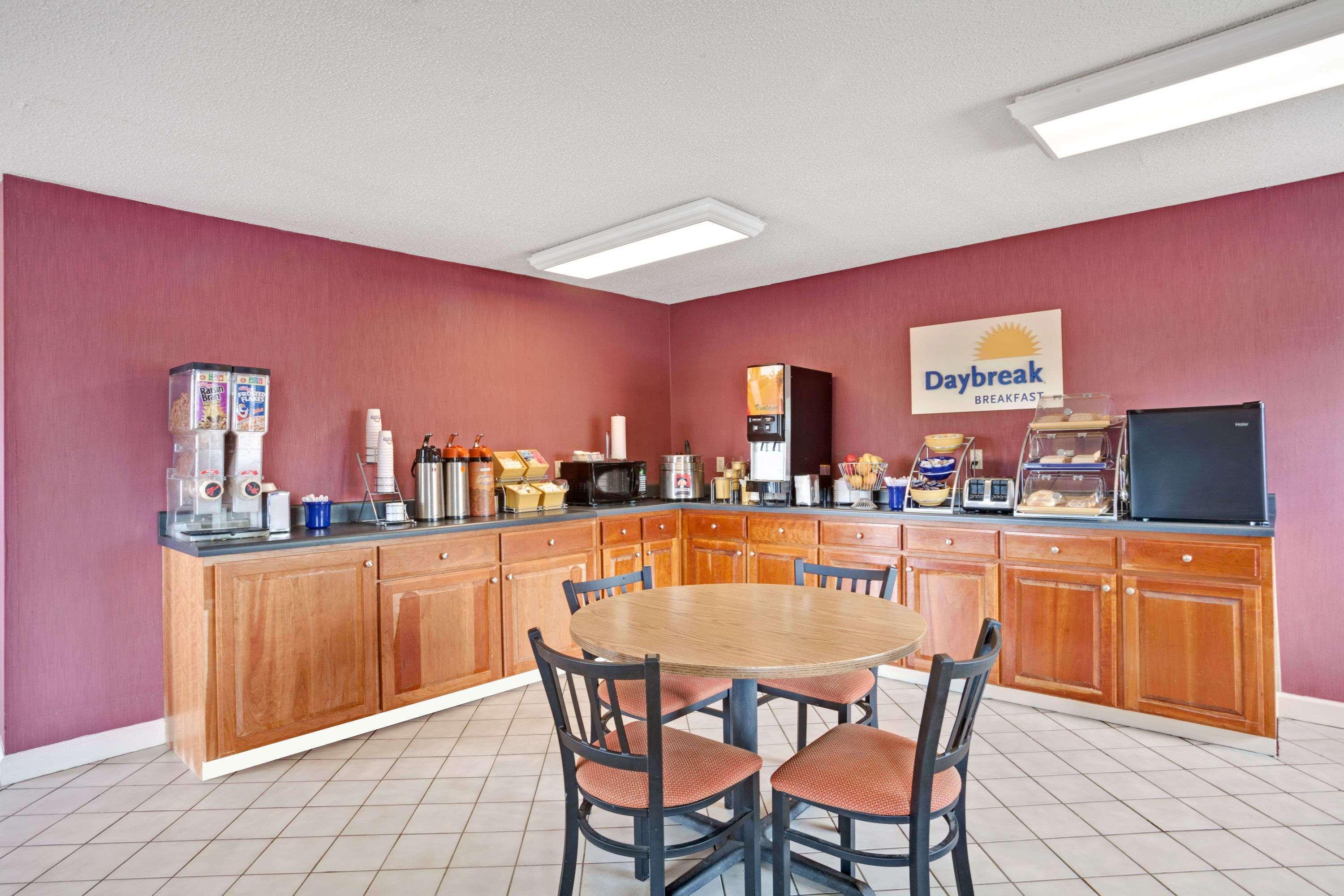 Hotel Days By Wyndham Joelton/nashville