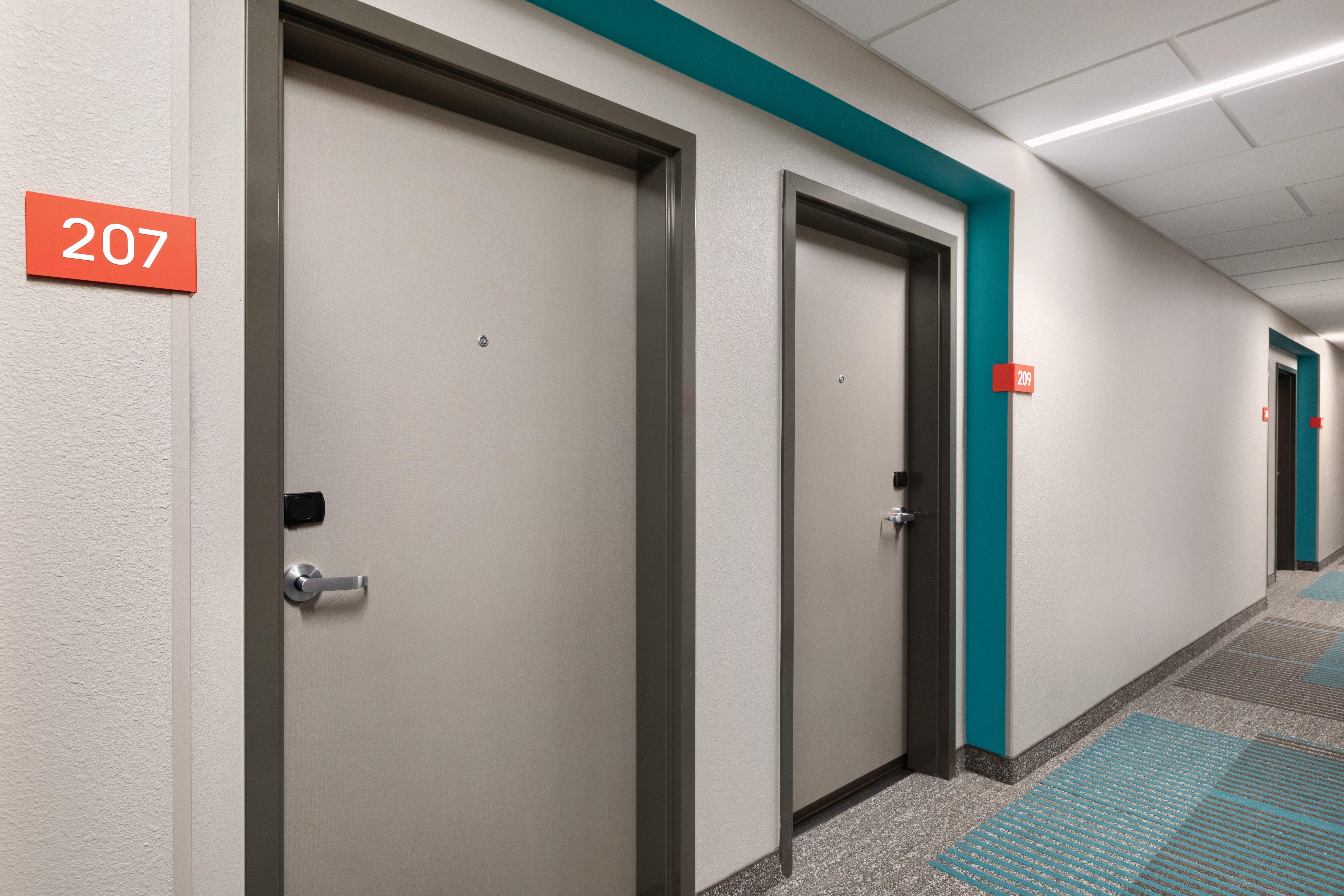 Avid - Airport By Ihg Nashville