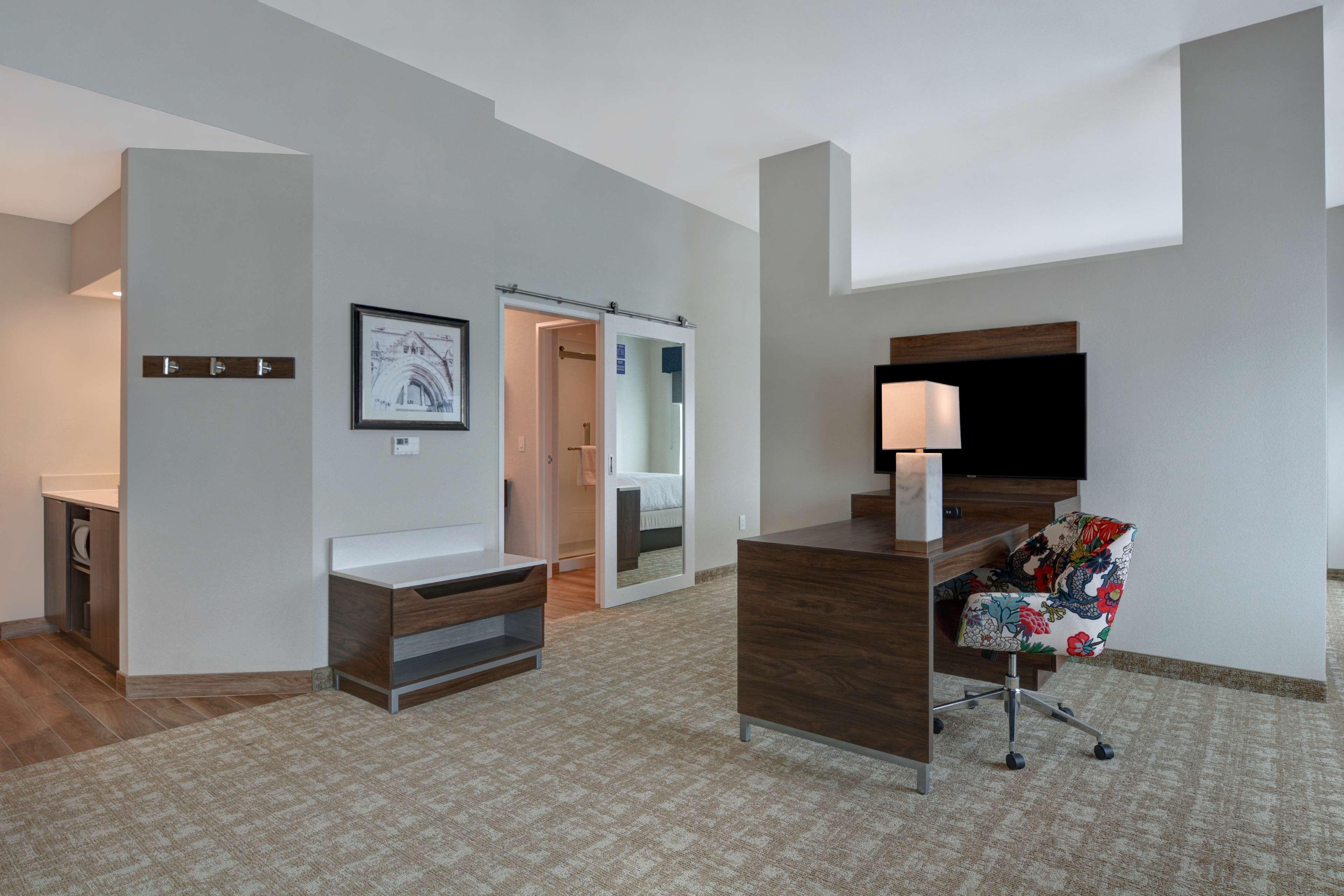 Hampton & Downtown Capitol View, Tn 3*