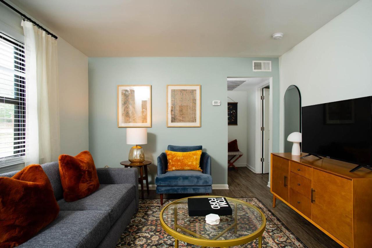 Abode - Marathon Village Near Downtown *