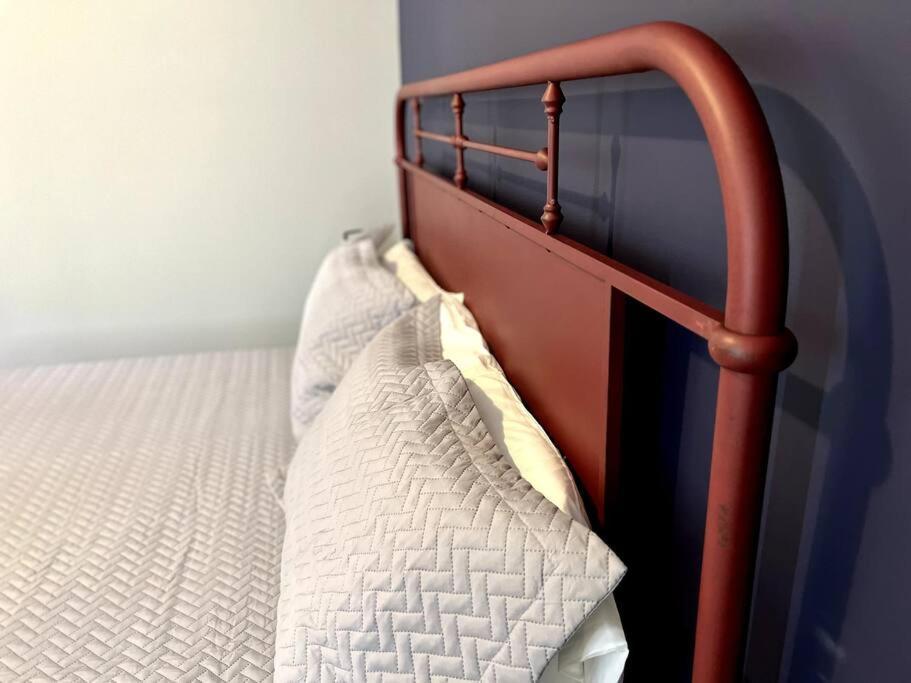 Jink Hippies And Cowboys - 7 Beds - Sleeps 10 * Nashville