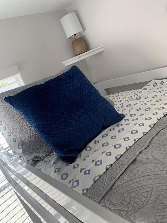 Apartment Classy, Cozy, Close To Downtown Nashville