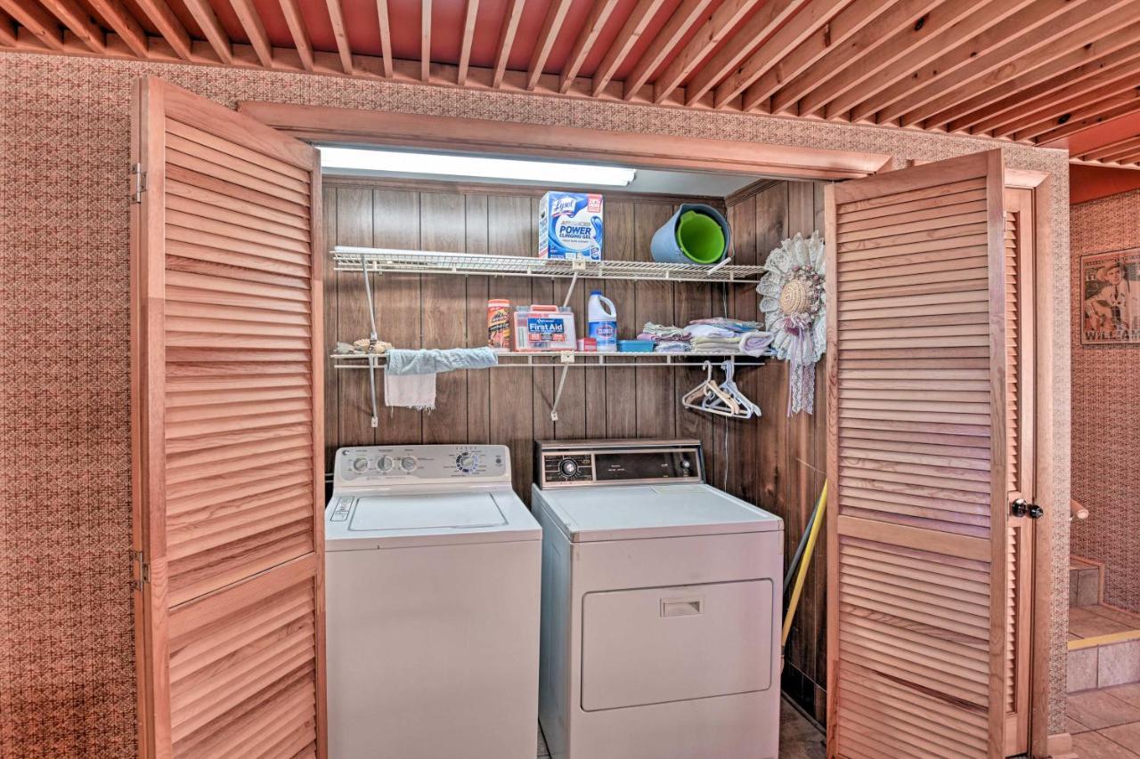 Roomy Getaway On Percy Priest Lake! Holiday home *