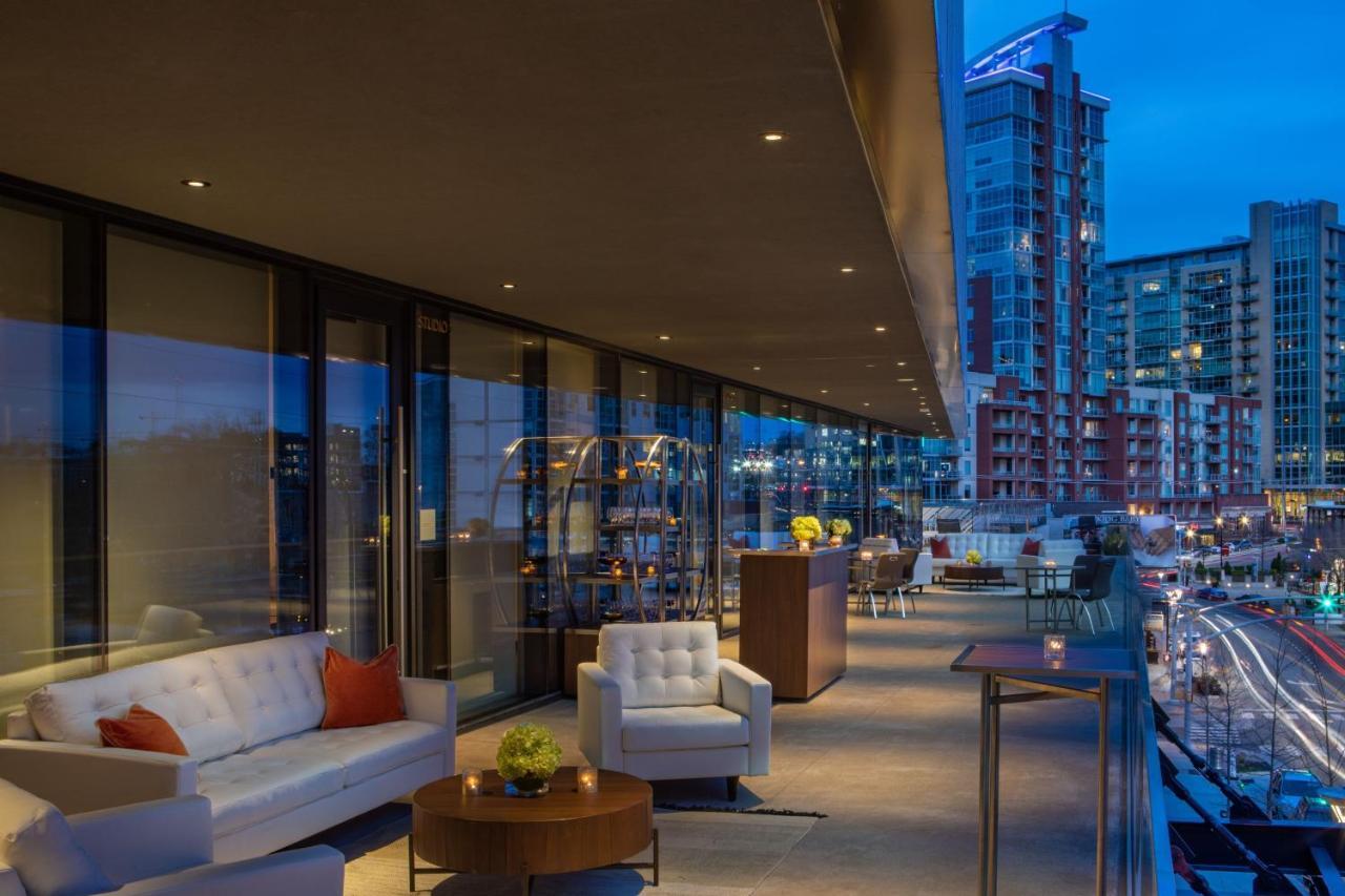 W Hotel 5*
