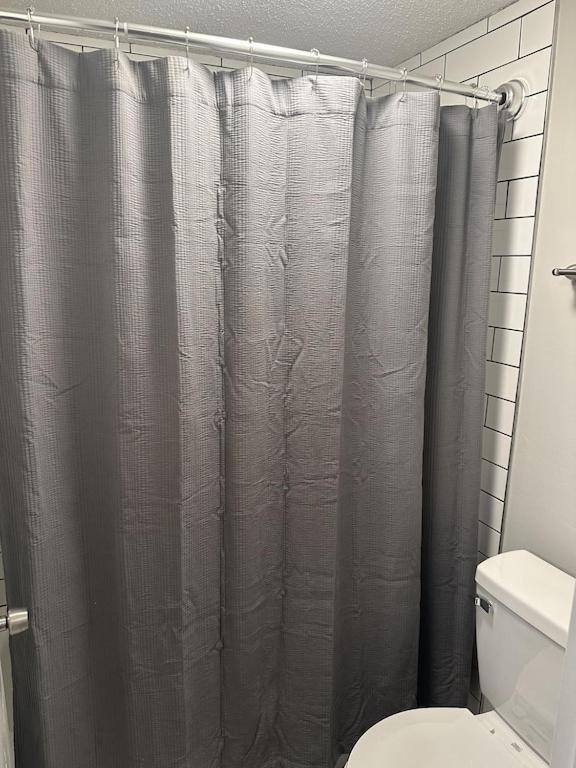 2 Bedroom Loft 10 Min From Downtown Apartment *