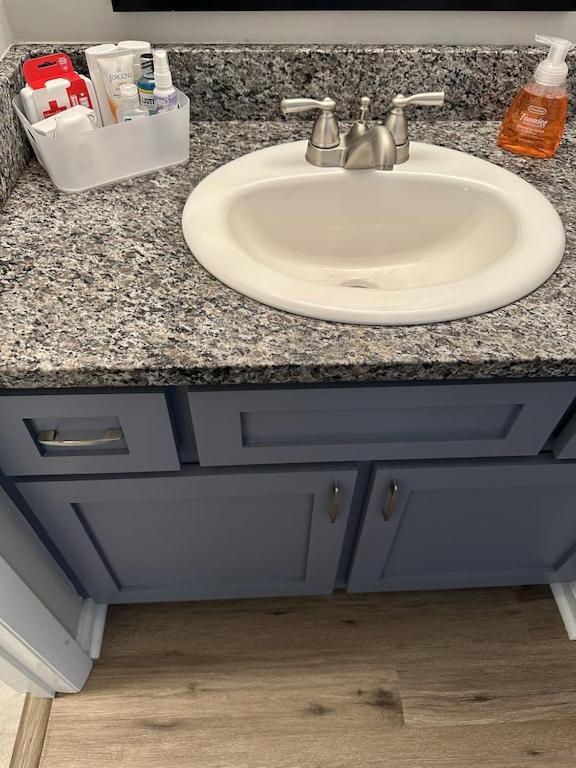 2 Bedroom Loft 10 Min From Downtown Apartment *