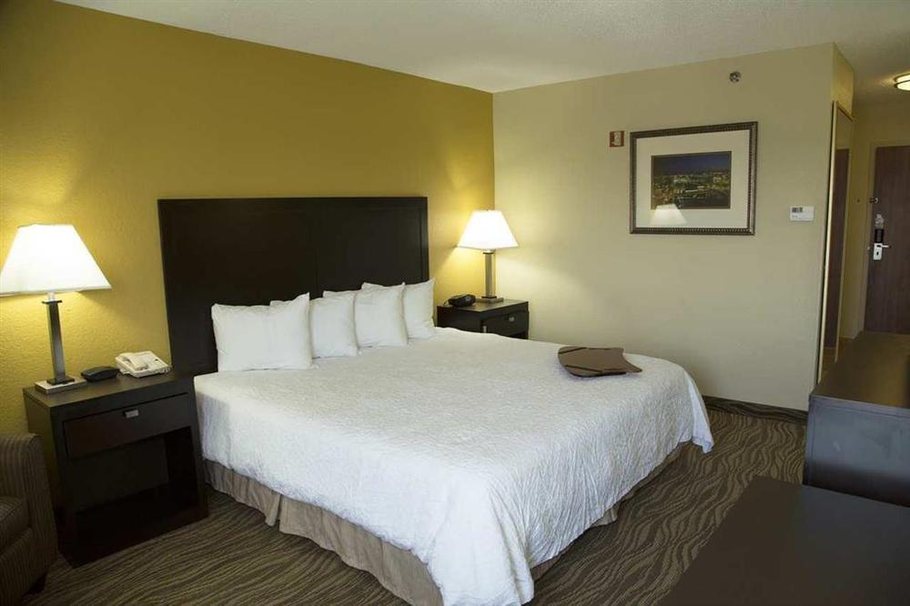 Hampton Nashville-i-24 Hickory Hollow Hotel 3*