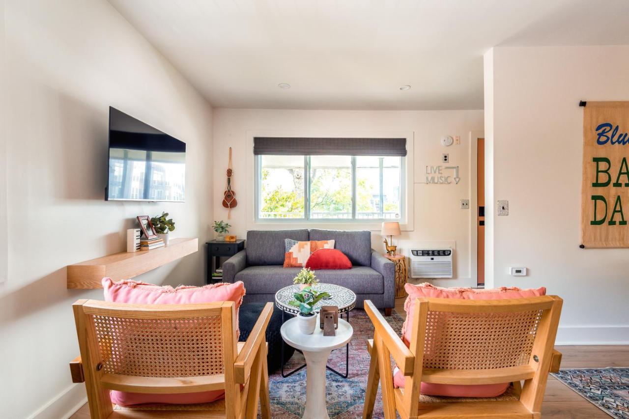 Apartment Southbound - Lonestar