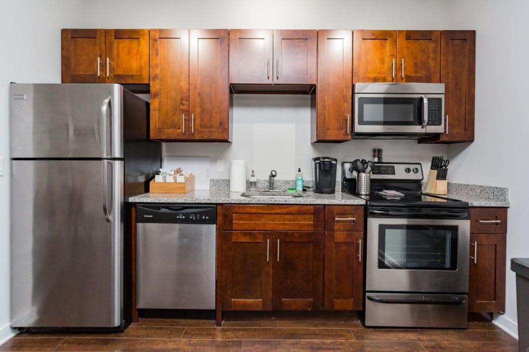 Apartment Cozysuites Music Row Spacious 1br With Free Parking 26 *