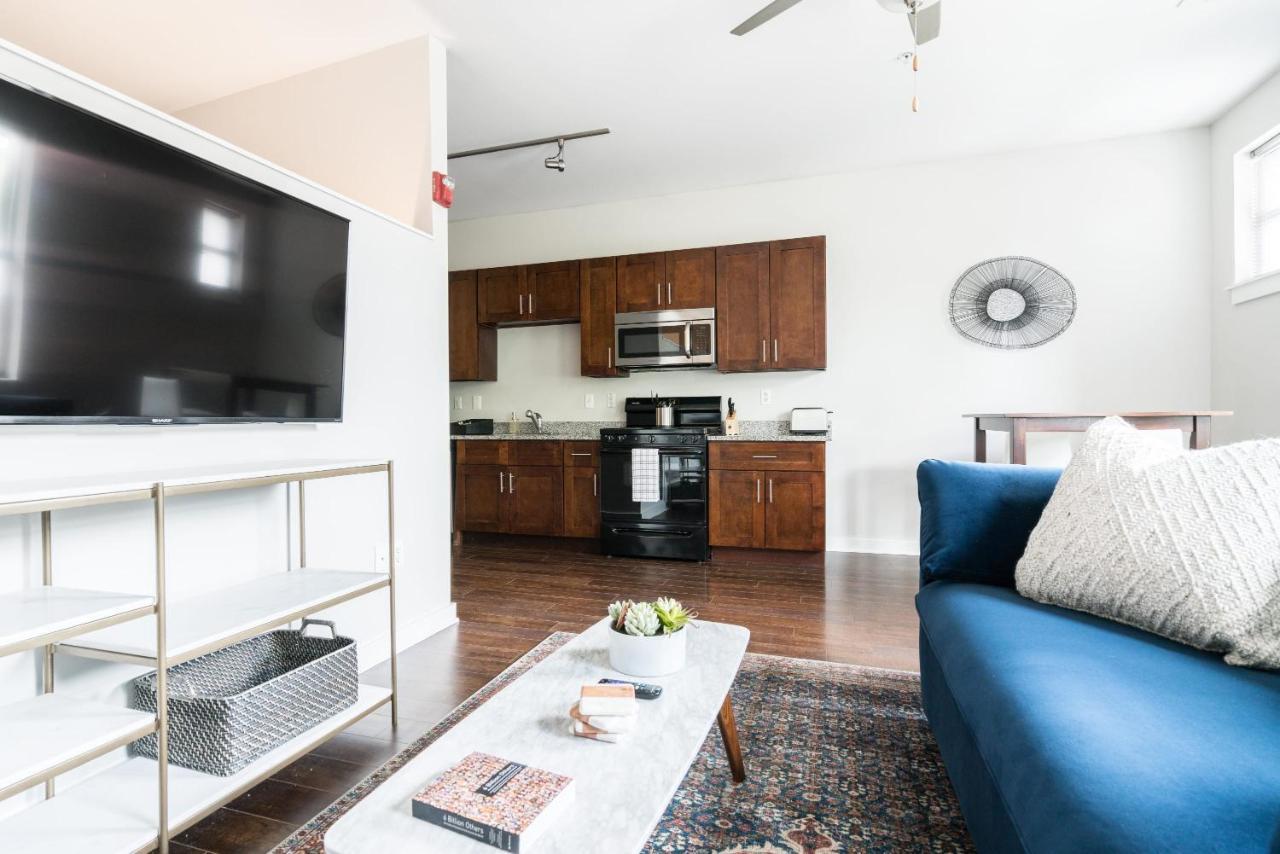 Cozysuites Musicrow Astonishing With Free Parking 07 * Nashville
