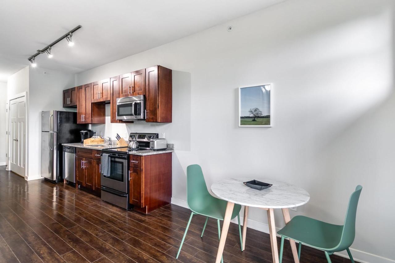 Cozysuites Musicrow Astonishing With Free Parking 52