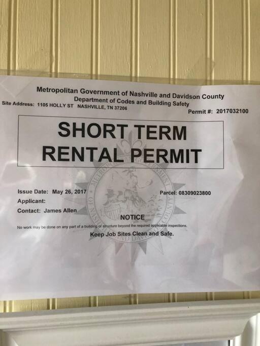 Captain's Quarters East Nashville, Tn *